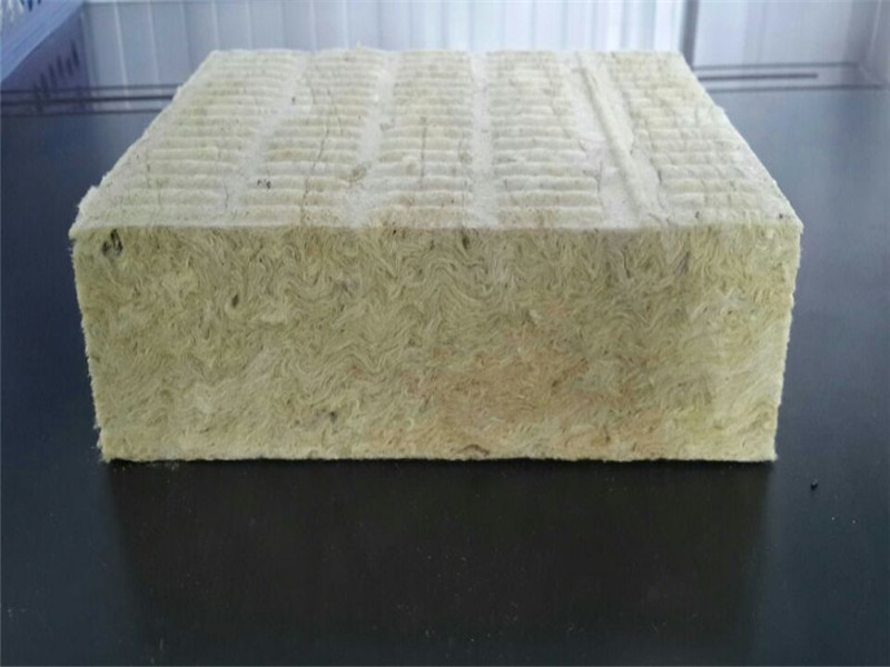 外墻保溫巖棉板拉拔實(shí)驗